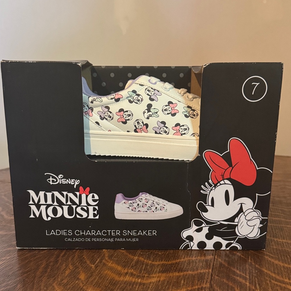Disney Minnie Mouse White and Purple Sneakers